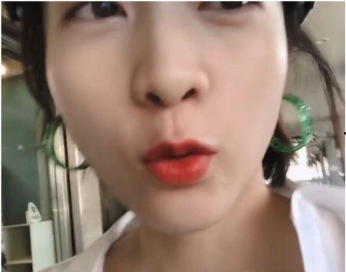 谁爆料蒋依依的视频,揭秘娱乐圈不为人知的幕后故事  第3张